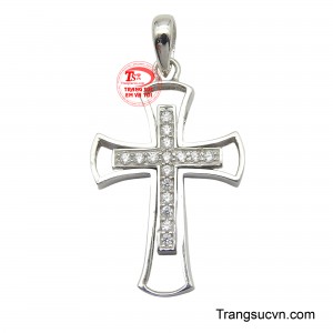 Mặt dây chuyền thánh giá vàng trắng 10K là sự kết hợp hoàn hảo giữa vẻ đẹp trang nhã và ý nghĩa tâm linh sâu sắc.