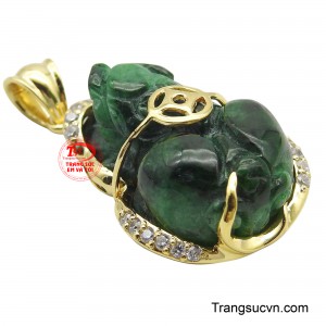 Mặt dây Tỳ hưu bọc vàng 14K may mắn là một món trang sức mang ý nghĩa phong thủy sâu sắc, thể hiện sự kết hợp hài hòa giữa vẻ đẹp tự nhiên và sự sang trọng. 