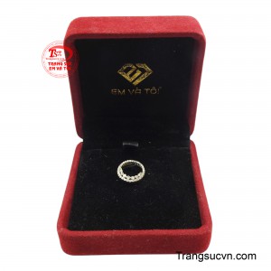 Sản phẩm được giao hàng toàn quốc.