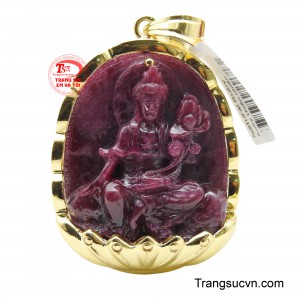Mặt Phật Ruby bọc vàng 10K được chế tác từ đá Ruby tự nhiên là một bảo vật mang năng lượng mạnh mẽ.0914951535