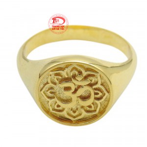 Món trang sức này không chỉ là một phụ kiện tô điểm cho vẻ ngoài mà còn là biểu tượng của phong cách độc đáo và đẳng cấp của người đeo.