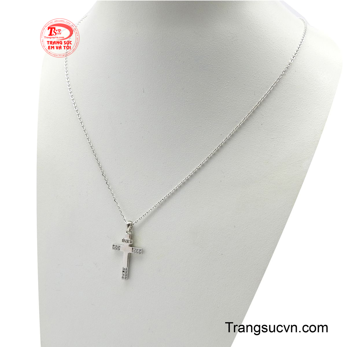Bô dây này giúp người đeo dễ dàng phối với những bộ đồ khác nhau từ đơn giản đến cầu kì.