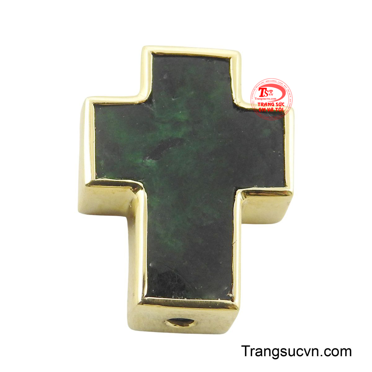 Mặt Ngọc thánh giá bọc vàng 18k với hình ảnh thánh giá được chạm khắc từ Ngọc mang lại sự tĩnh lặng và bình an.