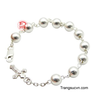 Chuỗi mân côi bạc đẹp cầu nguyện mang ý nghĩa tâm linh sâu sắc, mô phỏng chuỗi tràng hạt Mân Côi. 