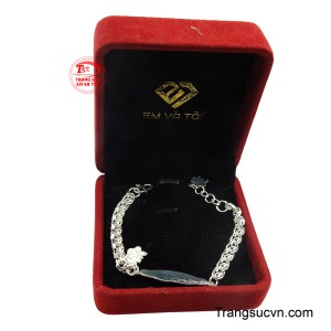 Sản phẩm được giao hàng toàn quốc.