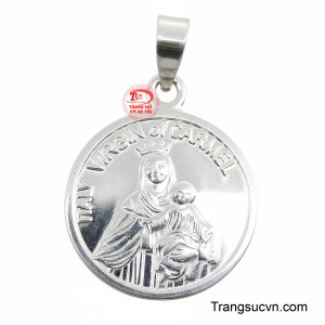 Mặt dây bạc Đức Mẹ là một biểu tượng tâm linh sâu sắc và đầy lòng thành kính.