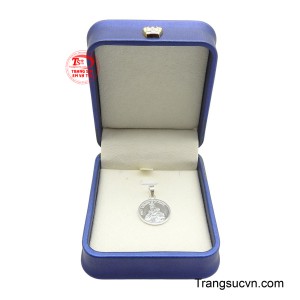 Sản phẩm được giao hàng toàn quốc.