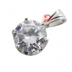 Thiết kế thanh lịch này tập trung hoàn toàn vào sự tỏa sáng của viên đá, tượng trưng cho vẻ đẹp vĩnh cửu và trong sáng của người phụ nữ.