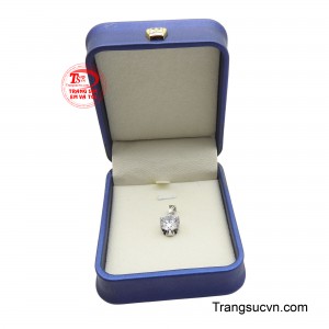 Sản phẩm được giao hàng toàn quốc.