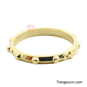 Đây là vật phẩm thiêng liêng và thanh lịch, mang lại cảm giác bình an cho người đeo.