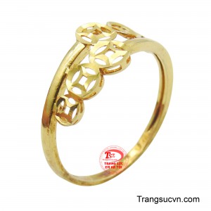 Nhẫn nữ kim tiền vàng 10K may mắn là sự kết hợp hài hòa giữa trang sức và yếu tố phong thủy.