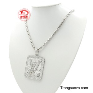 Bộ dây chuyền nam thời trang đẳng cấp giúp cánh mày râu luôn xuất hiện trong diện mạo chỉn chu nhất.