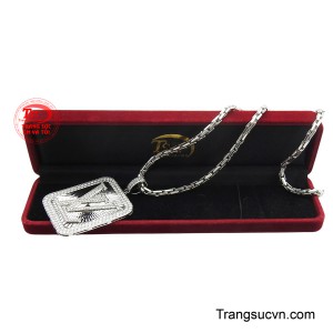 Sản phẩm được giao hàng toàn quốc.