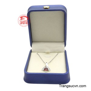 Sản phẩm được giao hàng toàn quốc.