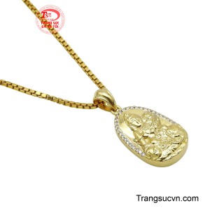 Ngoài ra, Ngài còn giúp cho người tuổi Thìn và Tỵ có sự nghiệp hanh thông, công danh thuận lợi, tài lộc ngày càng vượng phát. 