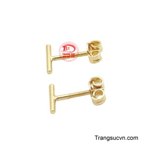 Hoa tai có thiết kế dạng thanh ngang hiện đại và gọn gàng, mang lại vẻ ngoài tinh tế và không kém phần cá tính.