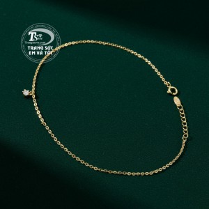 Lắc chân thiết kế đơn giản tôn vinh vẻ đẹp tối giản và tinh tế.