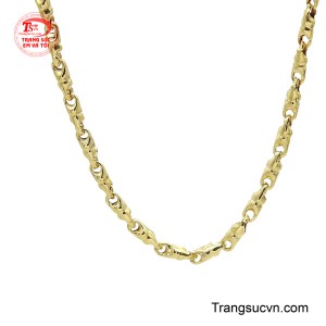 Món trang sức này hoàn hảo để khẳng định bản lĩnh và gu thẩm mỹ thời thượng, dễ dàng kết hợp với đồng hồ hoặc trang phục công sở.