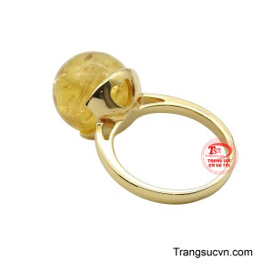 ãy để món trang sức độc đáo này mang lại năng lượng tích cực, sự may mắn và khẳng định phong thái sang trọng, cá tính của bạn.