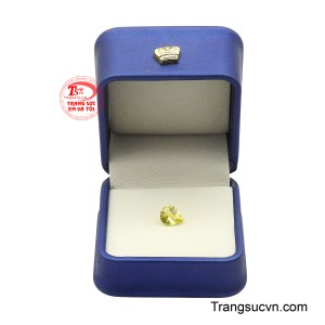 Sản phẩm có đầy đủ kiểm định về đá quý.