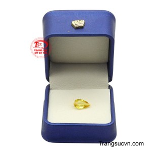 Sản phẩm có đầy đủ kiểm định của đá quý.