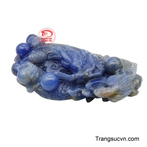 Đây không chỉ là món trang sức nghệ thuật độc đáo, thể hiện gu thẩm mỹ tinh tế, mà còn là linh vật phong thủy khai mở tiềm năng.