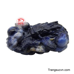 Nó giúp tăng cường vận may, tài lộc dồi dào, củng cố quyền lực và vị thế cá nhân.