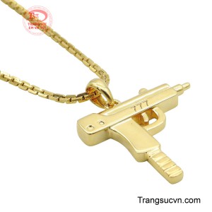 Mỗi chi tiết đều được chế tác tỉ mỉ, mang lại cảm giác đẳng cấp và tự tin cho người đeo. 