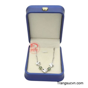 Sản phẩm được giao hàng toàn quốc.