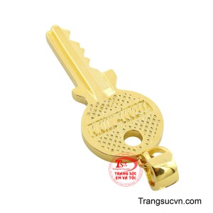 Hãy để món trang sức đẳng cấp này đồng hành cùng bạn, thu hút may mắn và tự tin chinh phục mọi đỉnh cao sự nghiệp.