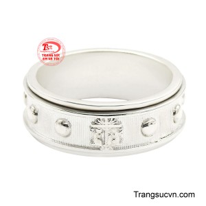 Sở hữu nhẫn nam bạc thời thượng chính là khẳng định đẳng cấp và bản lĩnh của người đàn ông hiện đại.