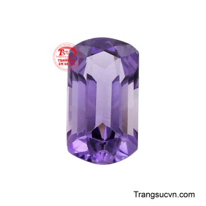 Dáng cắt chuẩn xác giúp viên đá giữ được độ trong và chiều sâu màu sắc, làm nổi bật thiết kế tổng thể của nhẫn, mặt dây hay vòng tay.