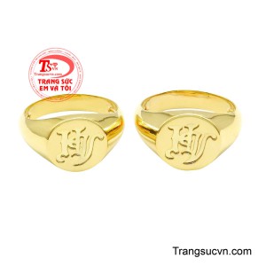 Nhẫn đôi ước nguyện là biểu tượng của sự đồng điệu và gắn kết bền chặt, nơi hai trái tim cùng chung một lời hẹn ước. 