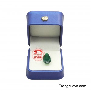 Đây không chỉ là một viên đá quý để chiêm ngưỡng, mà còn là biểu trưng của địa vị, tầm nhìn và sự thịnh vượng bền vững, dành cho những ai trân trọng giá trị thật và phong thái đẳng cấp vượt thời gian.