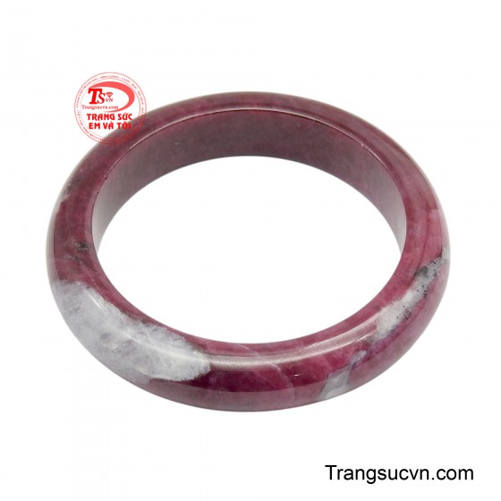 Vòng tay ruby bạch vân quang