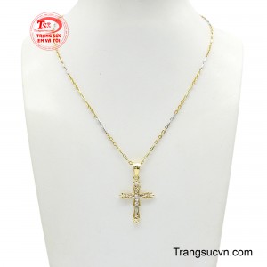 Bộ dây chuyền thánh giá vàng ban phước là sự kết hợp hài hòa giữa vẻ đẹp trang sức cao cấp và giá trị tâm linh sâu sắc, tượng trưng cho niềm tin, sự bảo hộ và nguồn phúc lành bền vững.