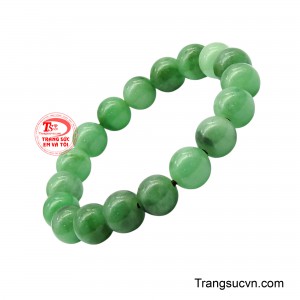 Không chỉ là một món trang sức, chuỗi tay còn thể hiện giá trị của thời gian và sự tuyển chọn tinh tế, khi từng hạt ngọc được chế tác tỉ mỉ để giữ trọn nét nguyên bản của thiên nhiên.