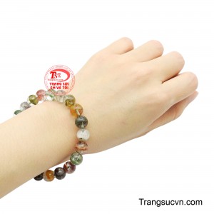 Như một lời chúc về sự thịnh vượng và an lành bền lâu.