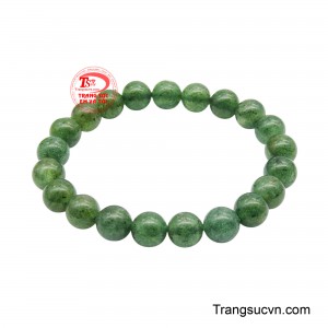 Trong phong thủy, thạch anh dâu xanh được xem là loại đá giúp nuôi dưỡng sự bình an và cân bằng cảm xúc