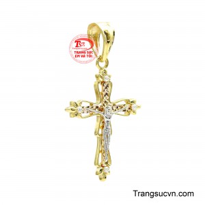 Thiết kế tinh xảo với hình ảnh Chúa Giêsu trên thánh giá được chế tác nổi bật, tạo nên vẻ trang nghiêm nhưng vẫn toát lên sự thanh thoát và cao quý.