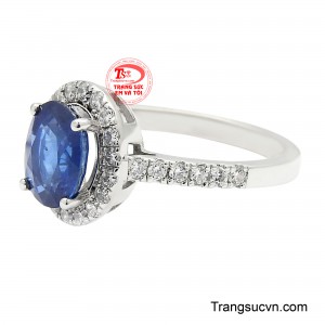 Nhẫn Nữ Bạc Sapphire Kiều Diễm là lựa chọn lý tưởng cho những dịp đặc biệt như quà tặng sinh nhật, kỷ niệm hay đơn giản là món trang sức giúp người phụ nữ tỏa sáng mỗi ngày.