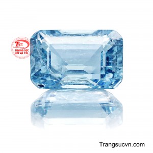 Viên Aquamarine Đẳng Cấp tựa như mảnh ghép tinh khiết của đại dương xanh thẳm.