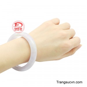 Tạo nên một tuyệt tác dành cho người phụ nữ biết trân trọng giá trị bền vững.