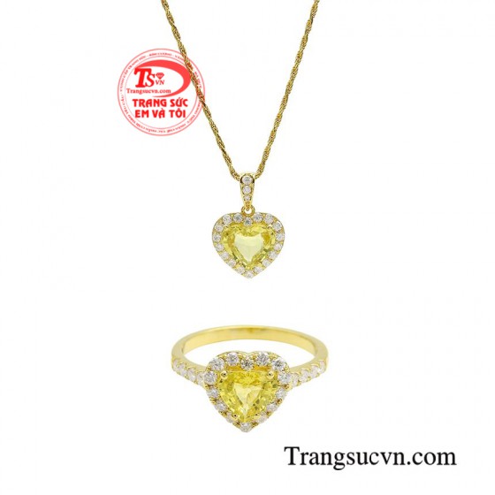 Bộ trang sức saphir trái tim