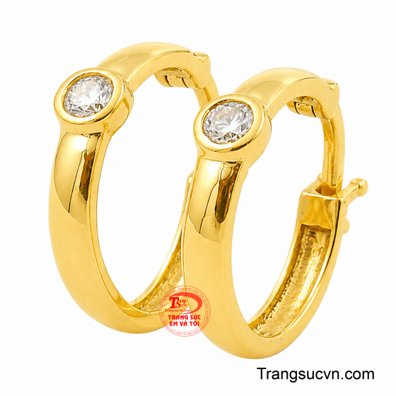 Hoa tai vàng 18k tỏa sáng