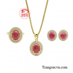 Bộ trang sức ruby kiêu sa