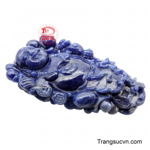 Thiết kế sang trọng nhưng vẫn giữ nét thanh tịnh, phù hợp cho những ai yêu thích trang sức phong thủy mang giá trị tinh thần sâu sắc.