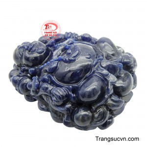 Đây không chỉ là món trang sức cao cấp mà còn là vật phẩm mang lời chúc may mắn, viên mãn và hạnh phúc dài lâu.