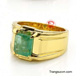 Từng chi tiết được hoàn thiện tỉ mỉ, giúp chiếc nhẫn vừa nổi bật vừa dễ phối trong nhiều dịp.