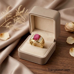 Thích hợp đeo hàng ngày hoặc trong các dịp quan trọng, góp phần tôn lên phong cách lịch lãm và nam tính.